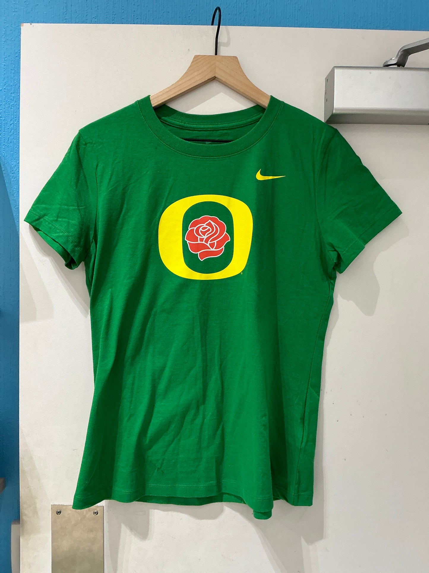 Oregon Rose Bowl Tee Women’s (Medium)