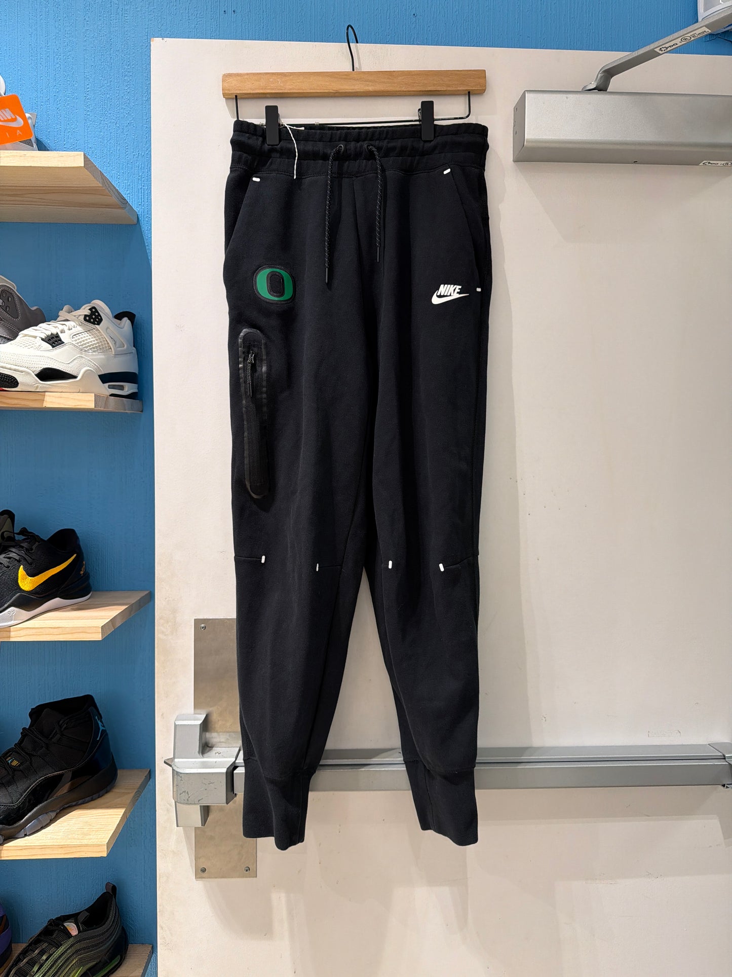 Oregon Team Issued Nike Sweats (S)