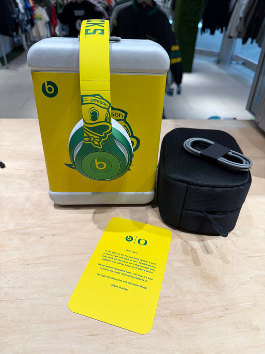 Oregon Beats by Dre Headphones Team Issued Rare (Brand New)