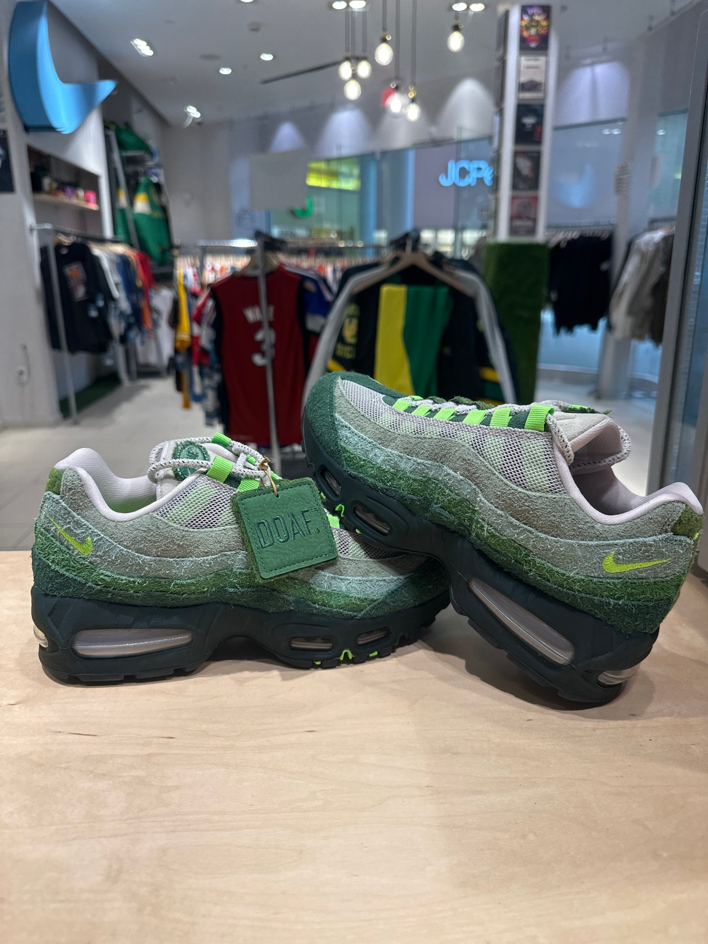 Nike Air Max 95 Woods(6) New With No Box