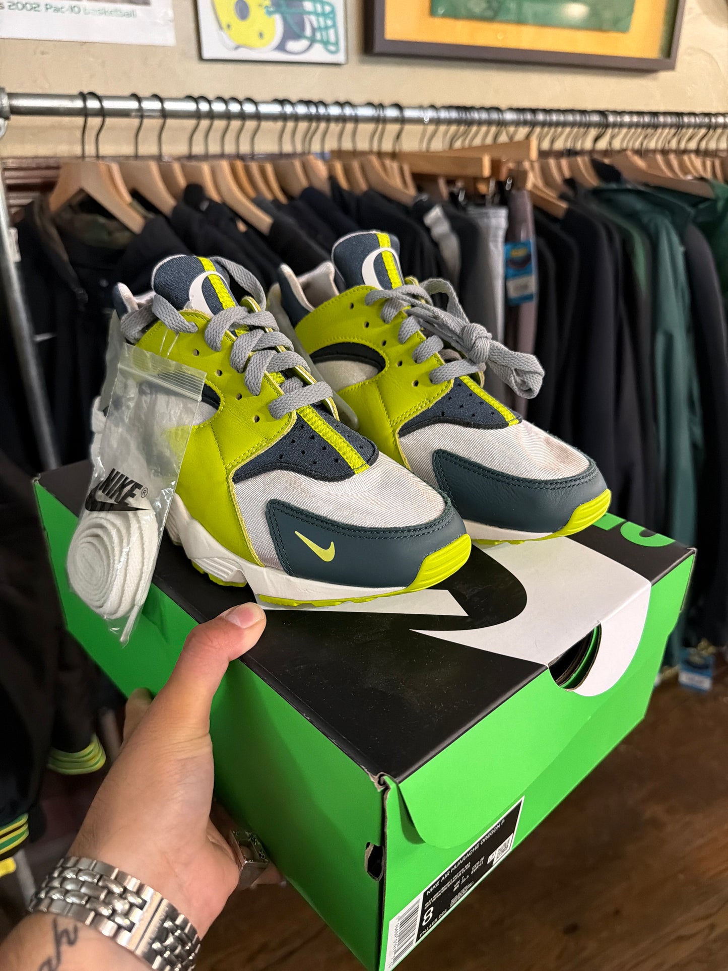 Rare Oregon Nike Huraches Team Issued 75/ 345 made NEW (8 men’s)