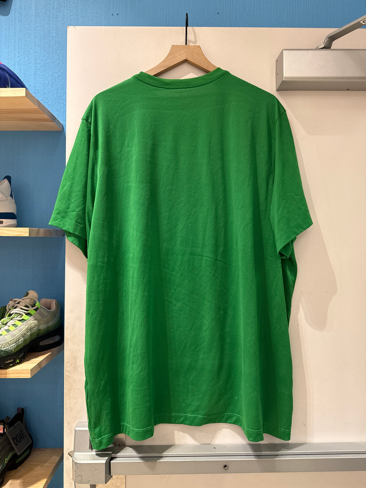 Team Issued Nike Oregon Ducks Tee (3XL)