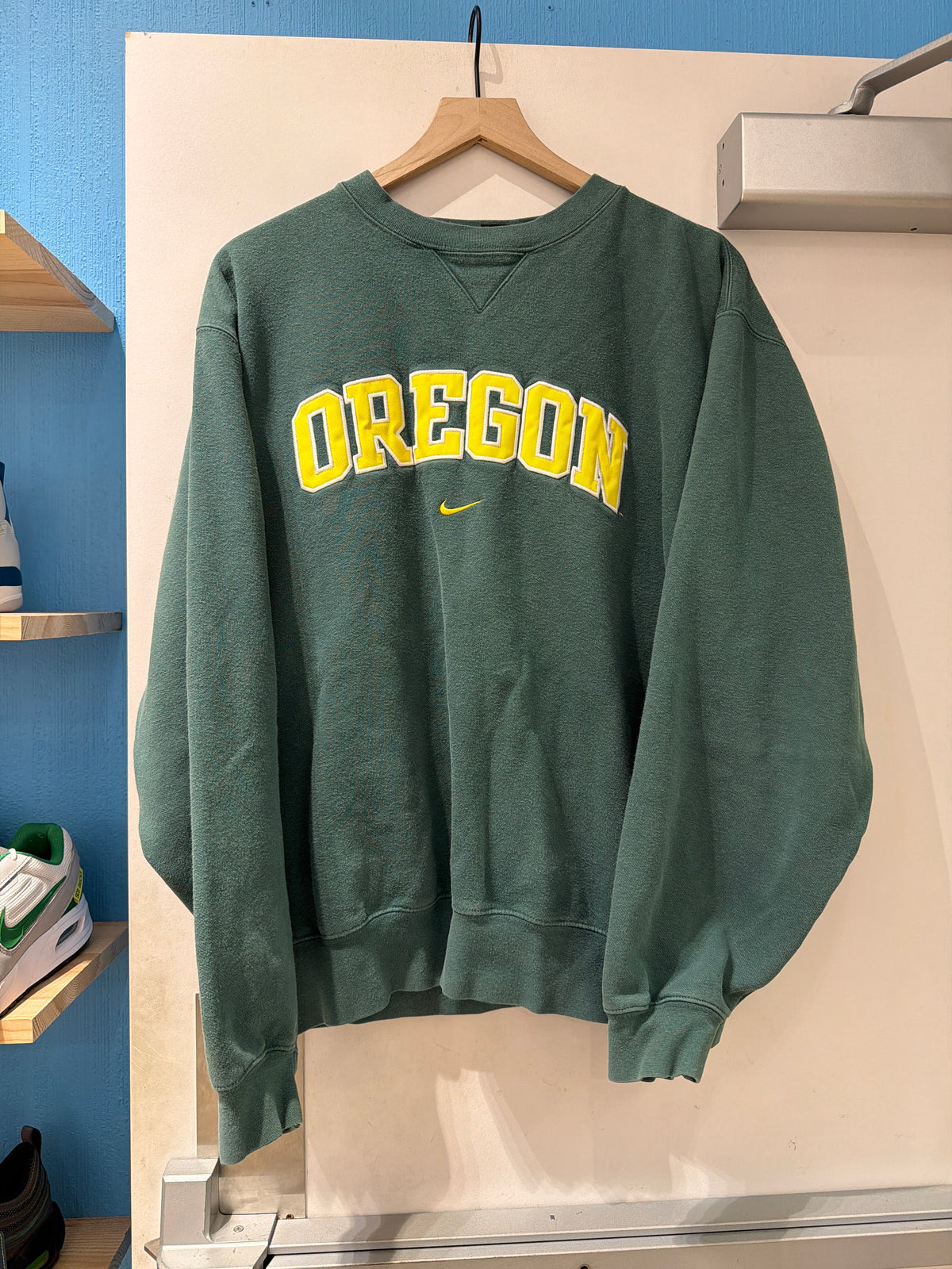 Oregon Nike Crew (Medium)