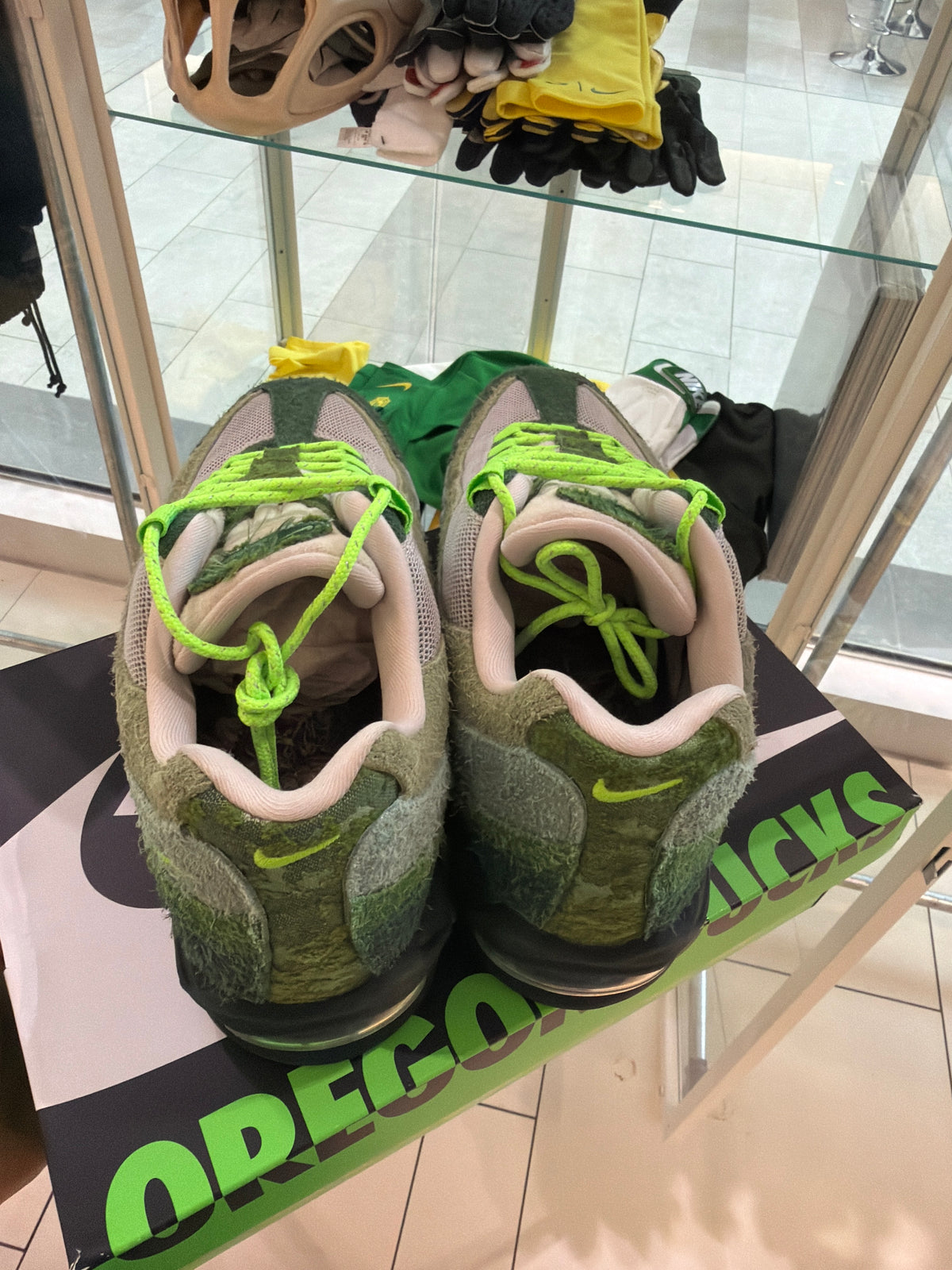 DOAF AirMax 95 (Size 11) Lightly Worn with Box