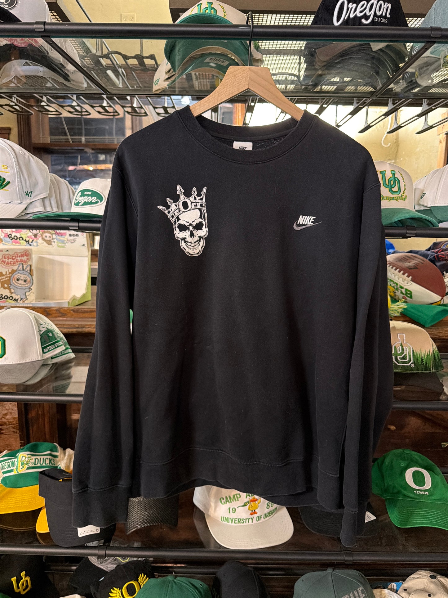 Oregon Team Issued Crewneck Rare (Large)