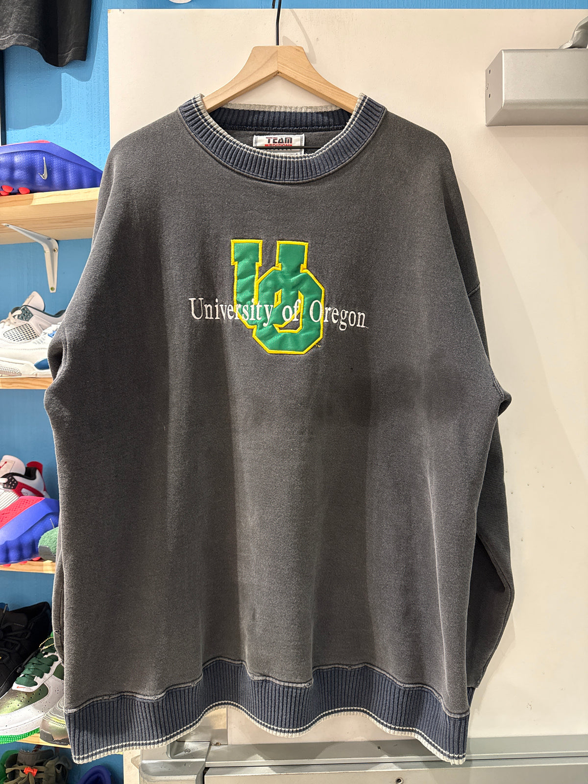 University of Oregon Crewneck (XL)