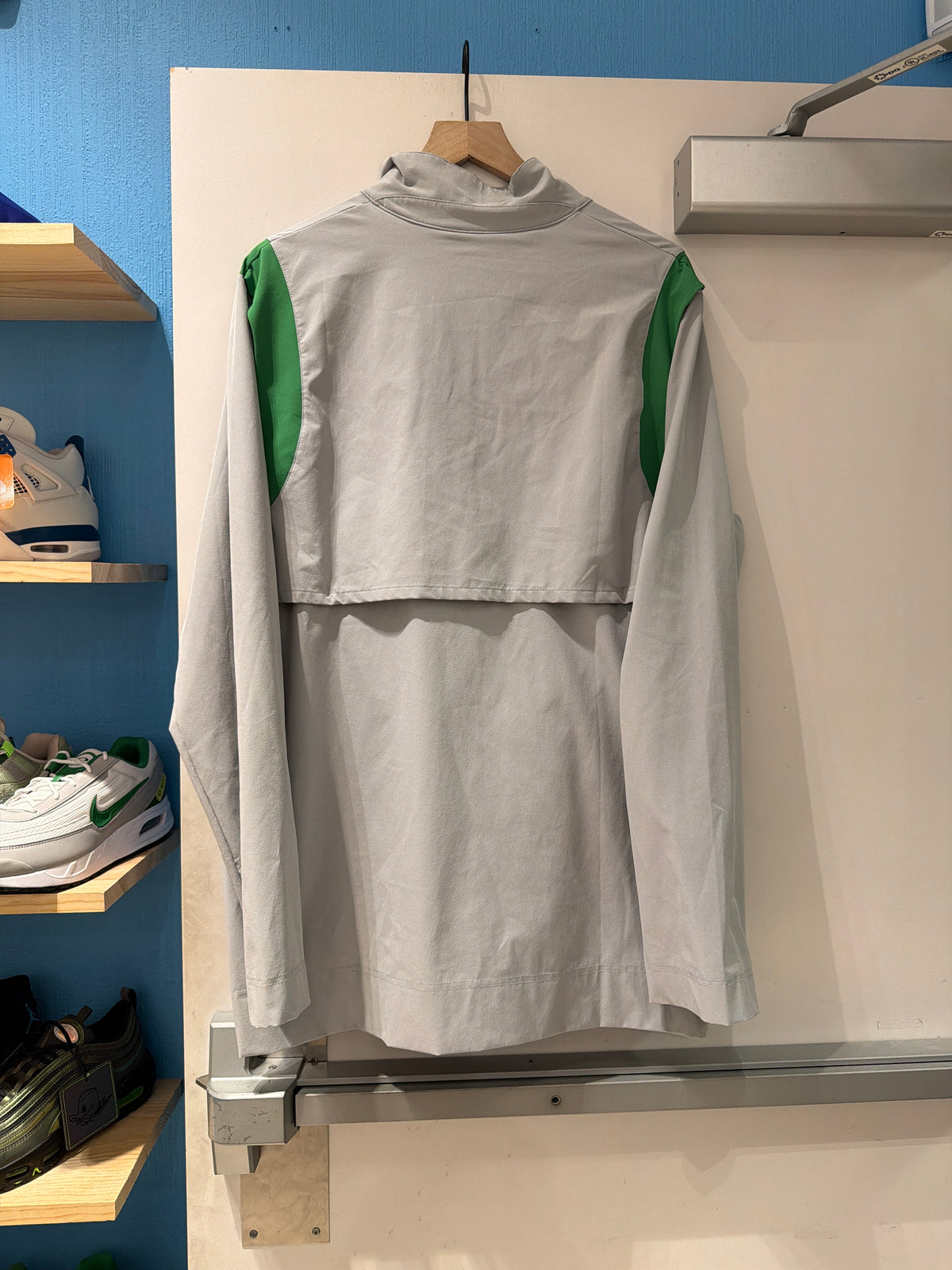 Oregon Nike Team Issued Q-Zip (Large)