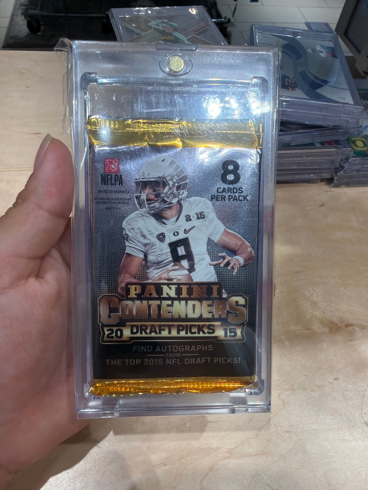2015 Mariota Cover Sealed Pack