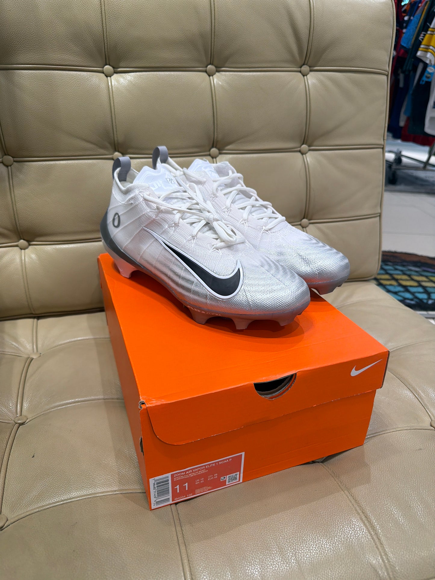 Oregon Team Issued Cleats New (Size 11)