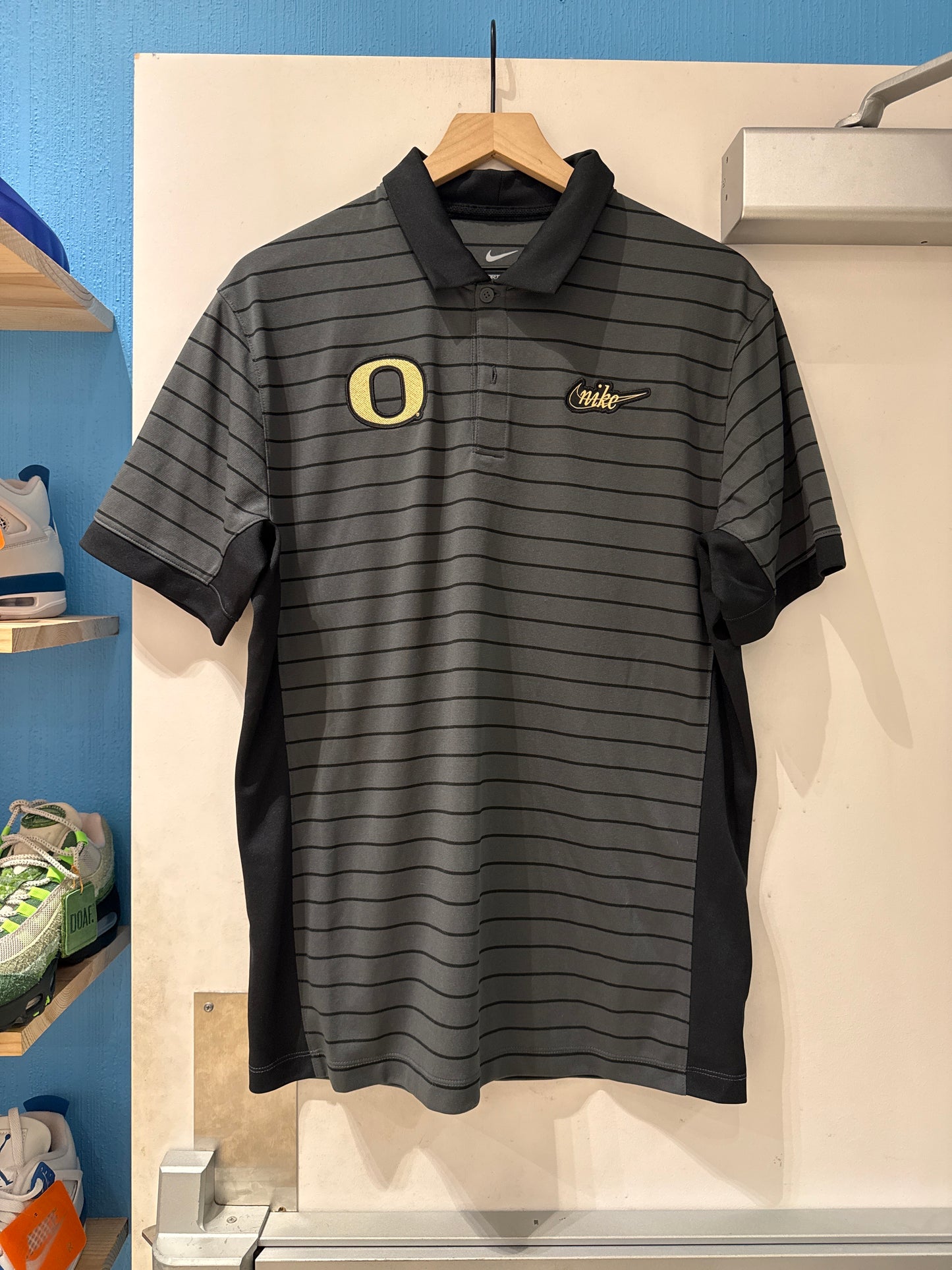 Nike Shoe Duck Team Issued Polo (M)