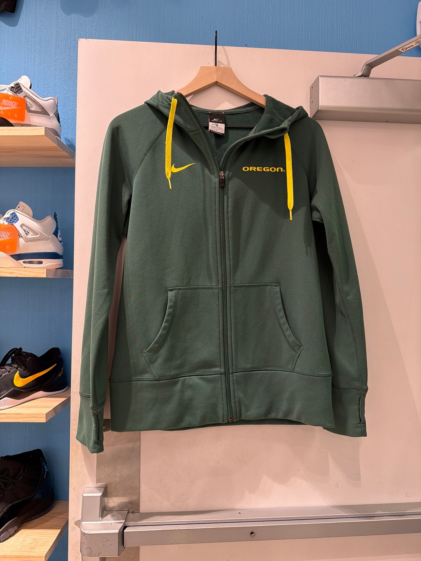 Nike Oregon Zip-Up (Women’s M)