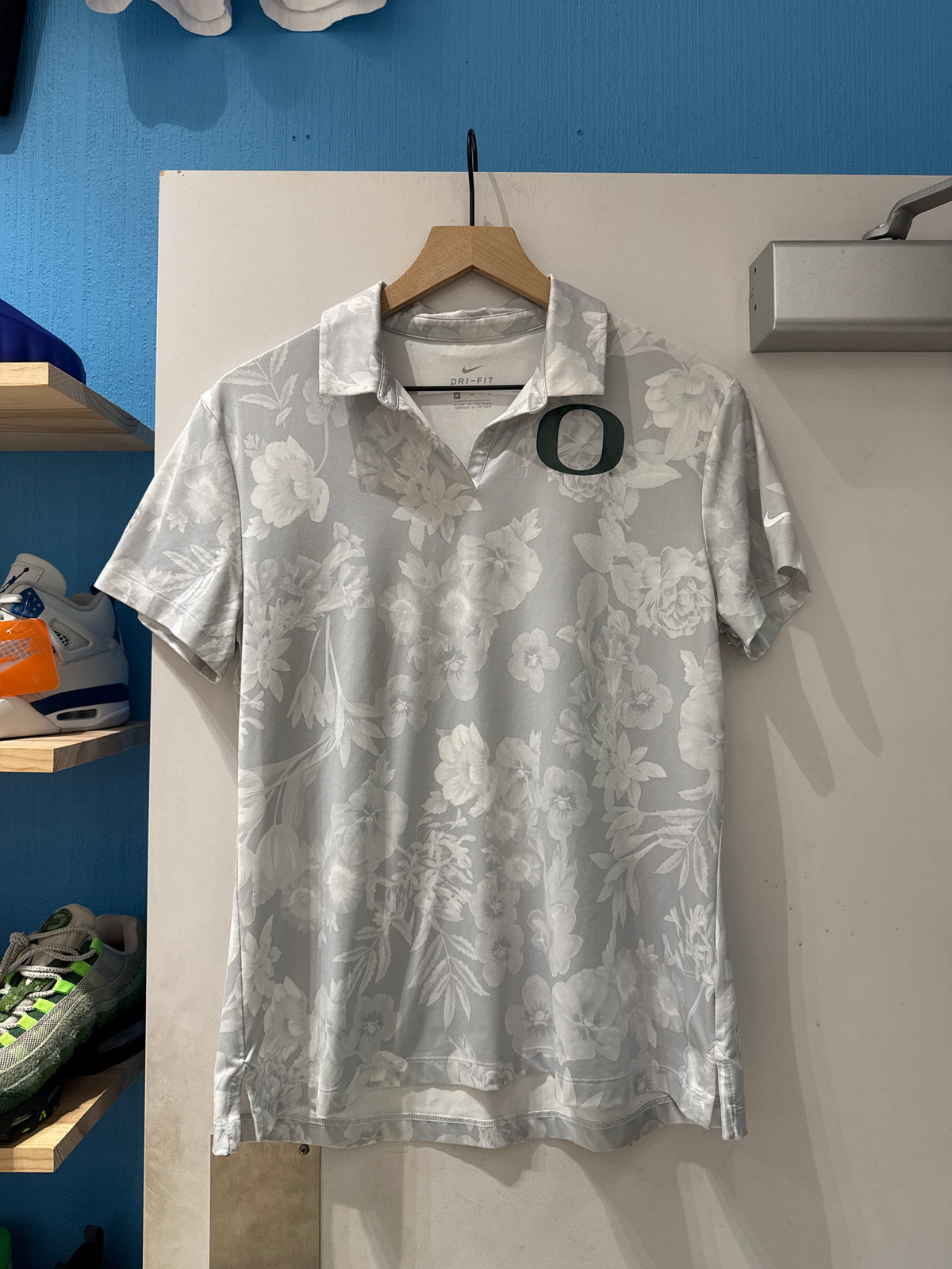 Nike Oregon Ducks Pac-12 Golf Polo (Women’s M)