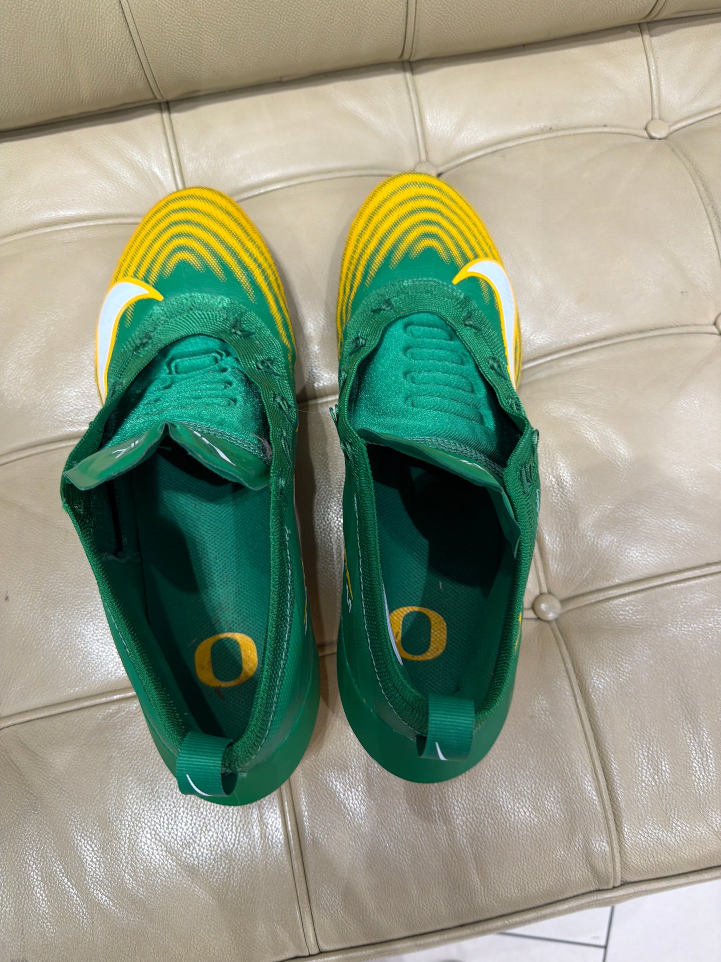 Oregon Team Issued Cleats (Missing laces Size 11.5)
