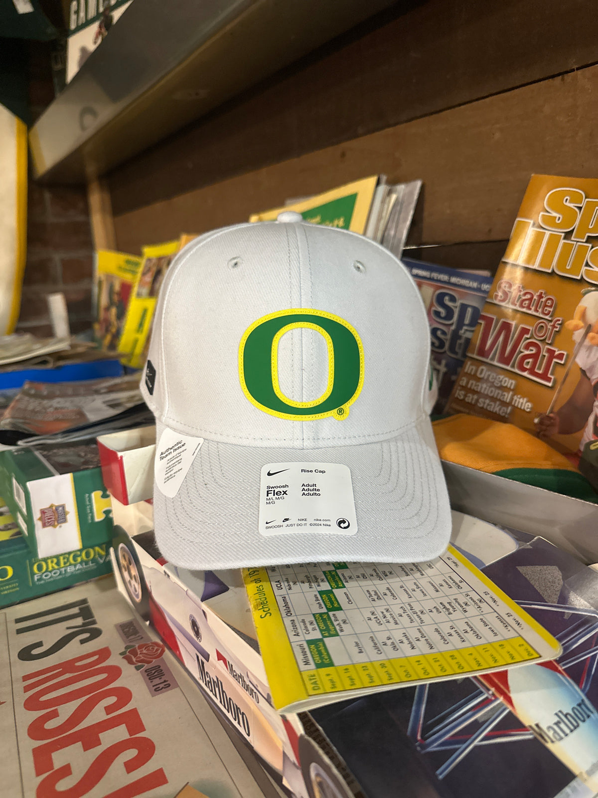 Oregon Team Issued Hat(M/L)