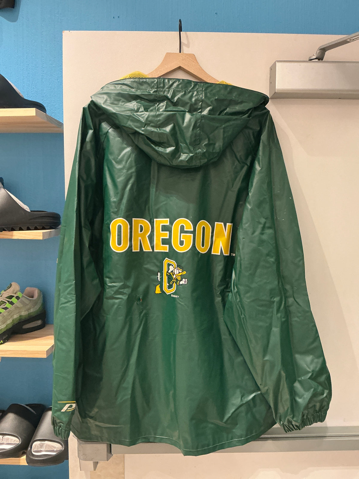 Oregon Donald Duck Rain Jacket (XL)