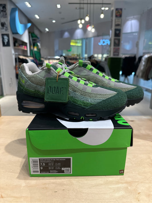 Nike Air Max 95 Woods (7.5 / 9W) New