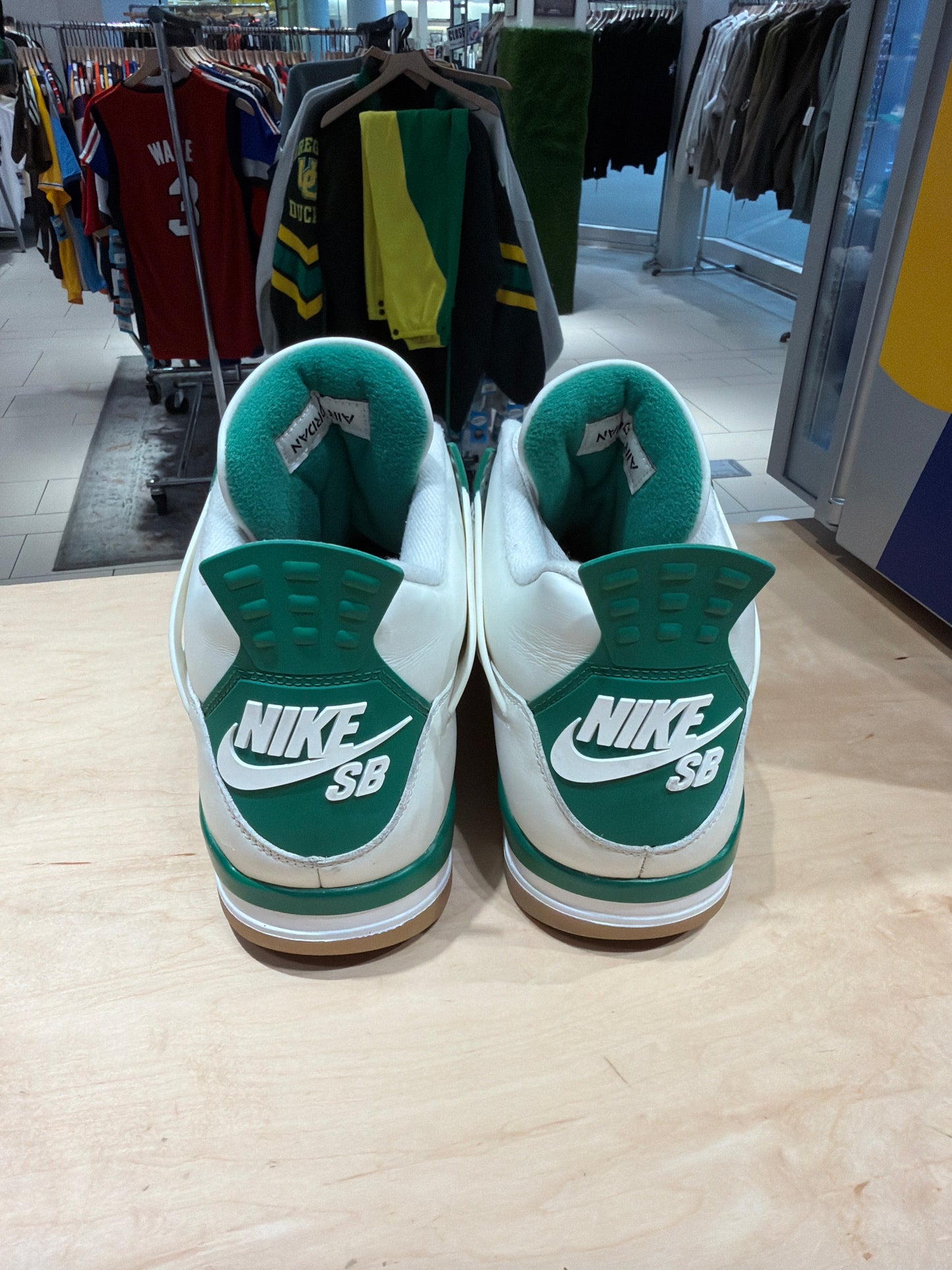 Jordan 4 Pine Green (Size 13)