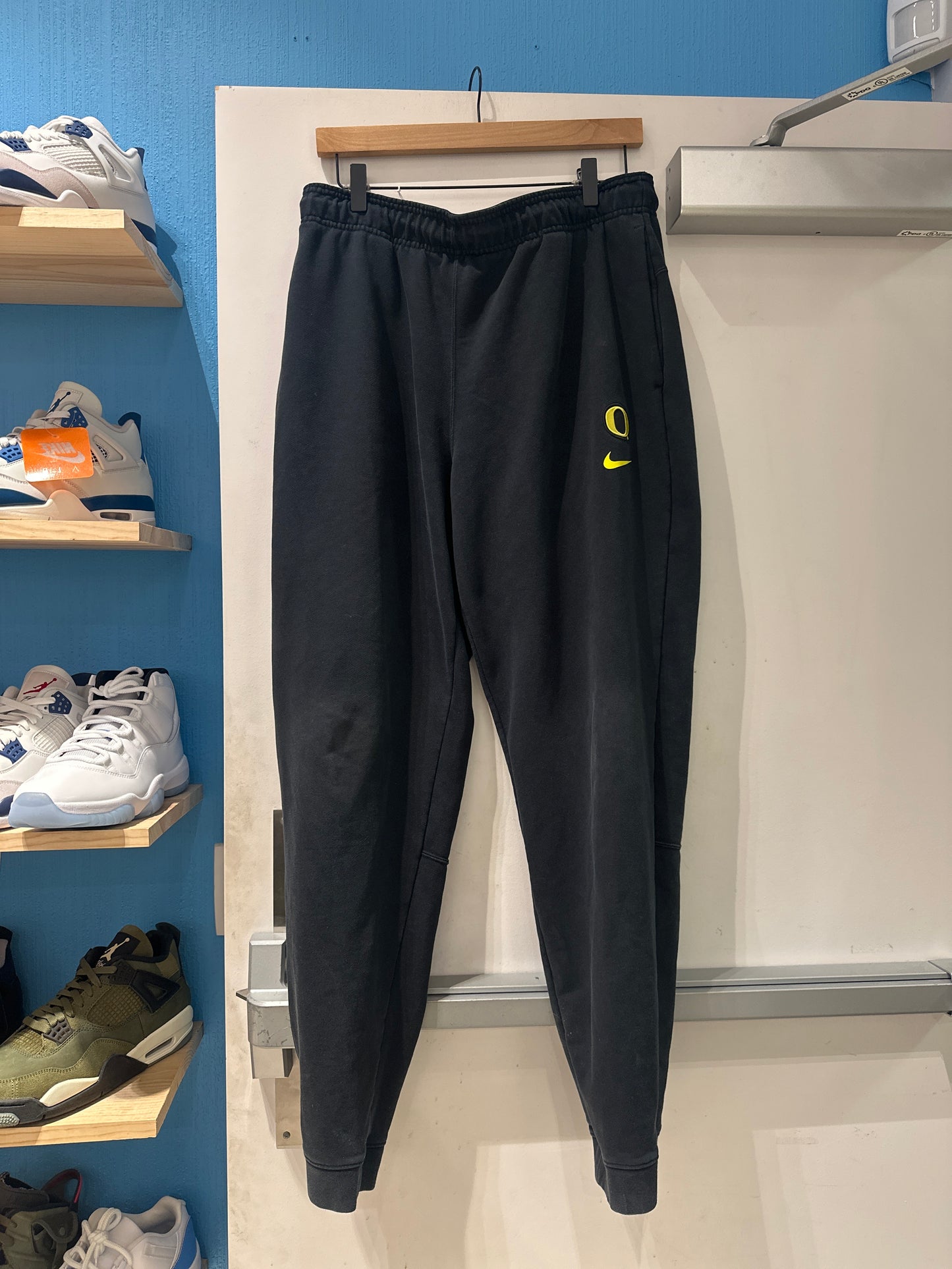 Oregon Team Issued Pants(L)