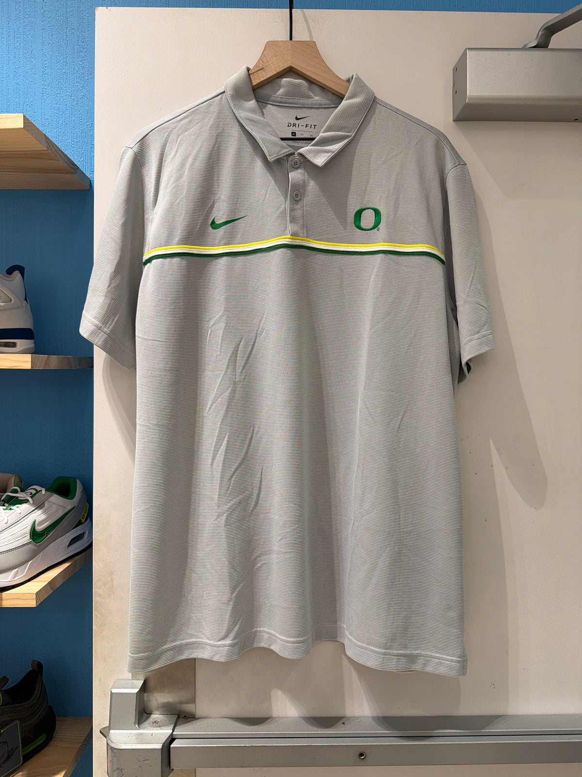 Oregon Team Issued Onfield Polo (XL) Like new