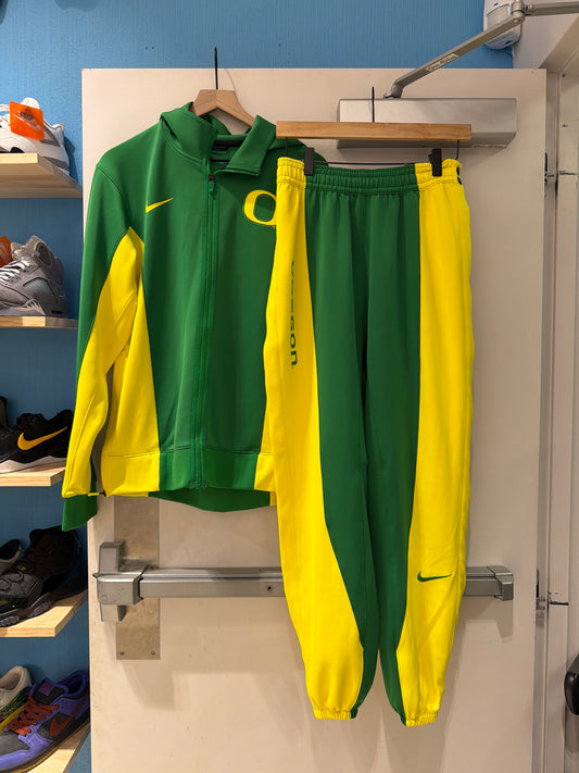 Oregon Team Issued Warmup Suit