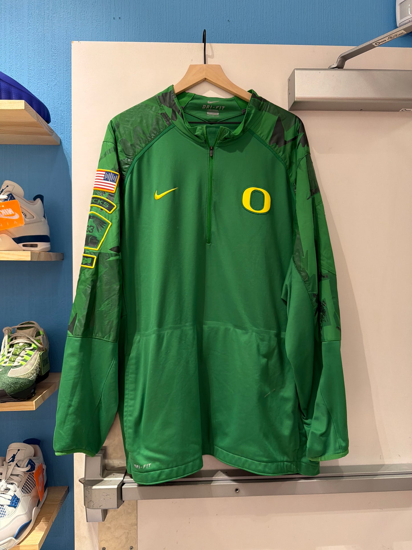 Oregon Team Issued Jacket (2XL)