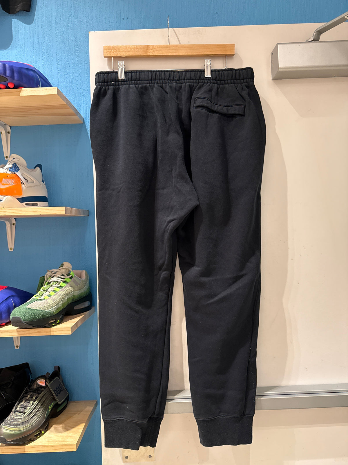 Rare Oregon Donald Duck Team Issued Sweatpants (XL)