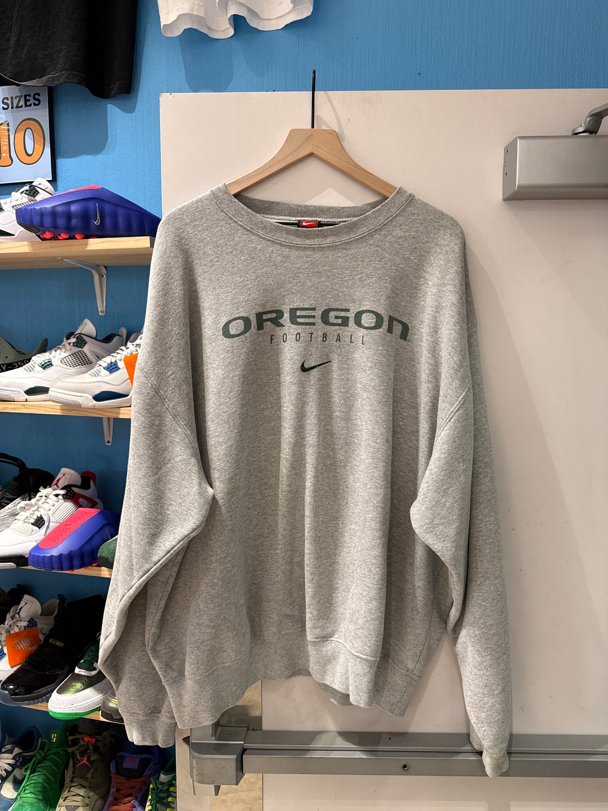 Nike Oregon Ducks Crewneck (XXL)