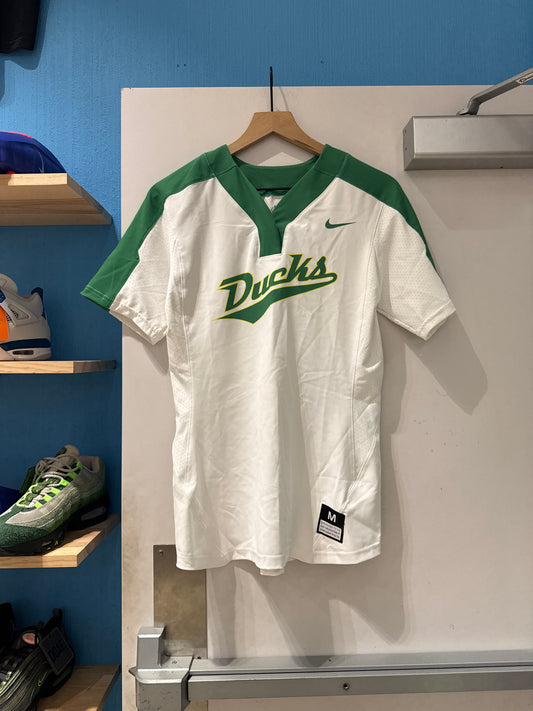 Oregon Softball Jersey(Women’s M)