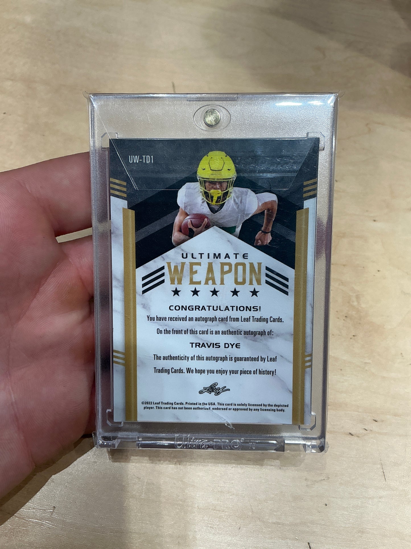 Travis Dye 13/25