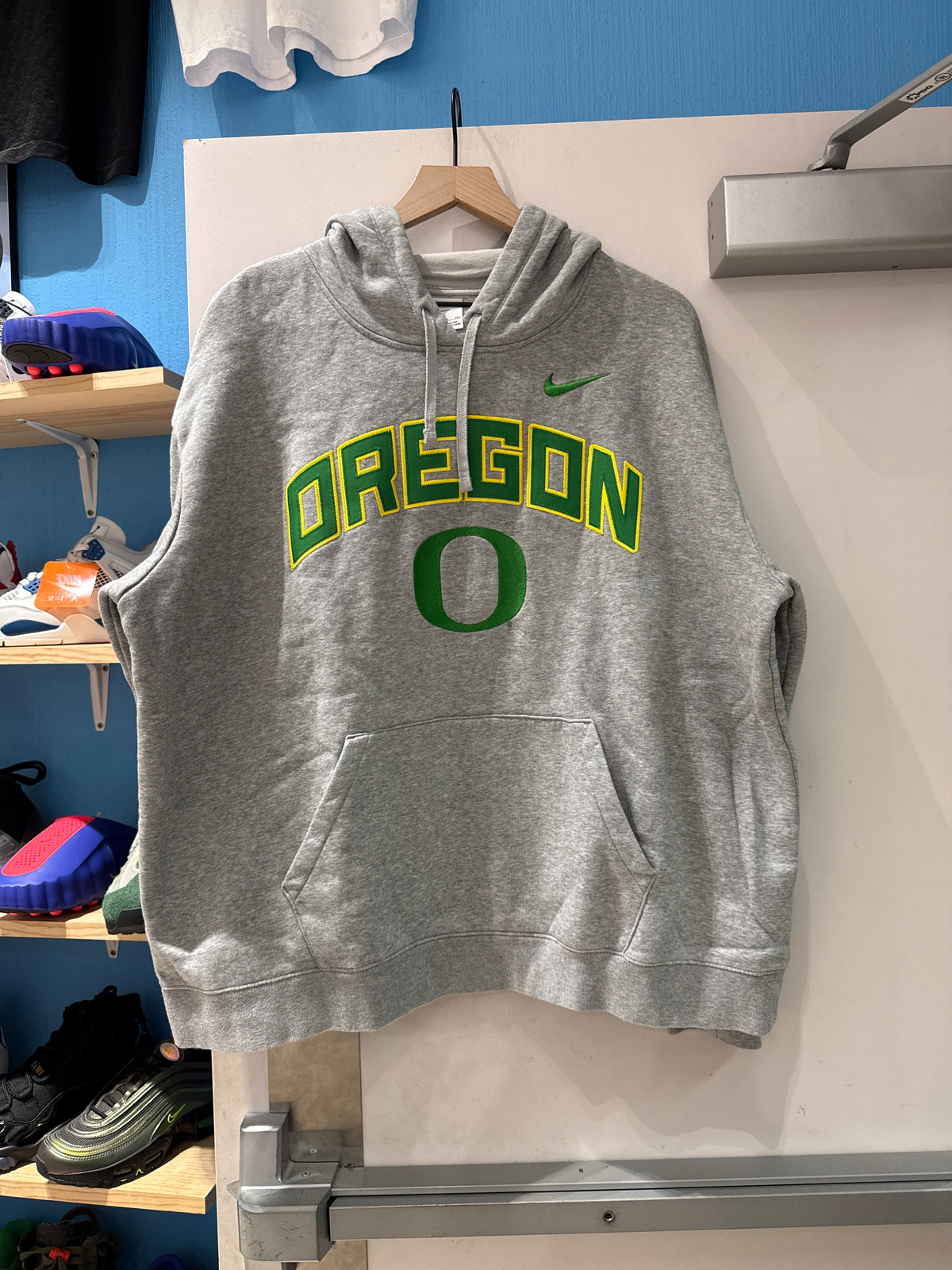 Nike Oregon Ducks Hoodie (2XL)
