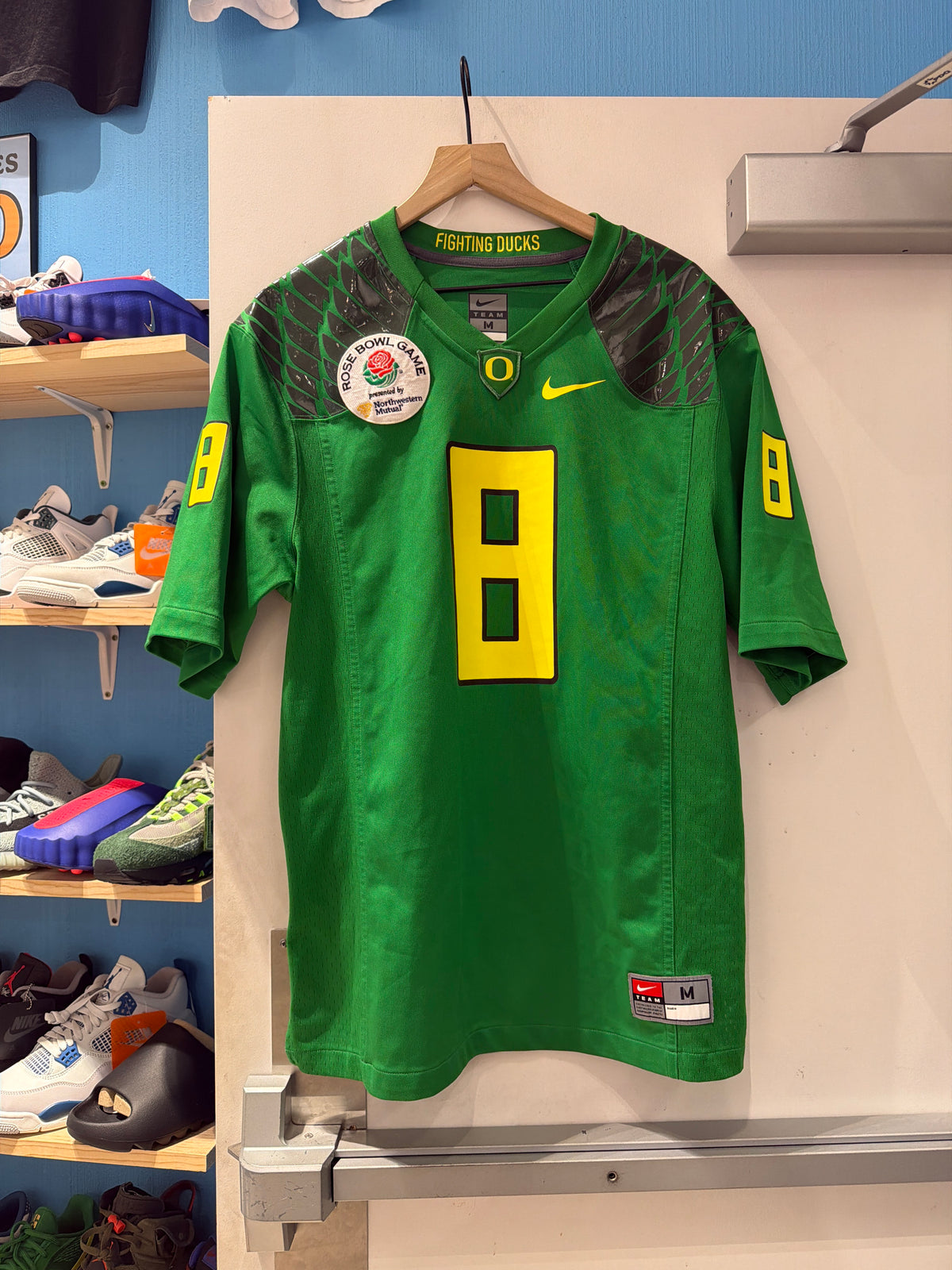 Oregon Jersey #8 (Medium)