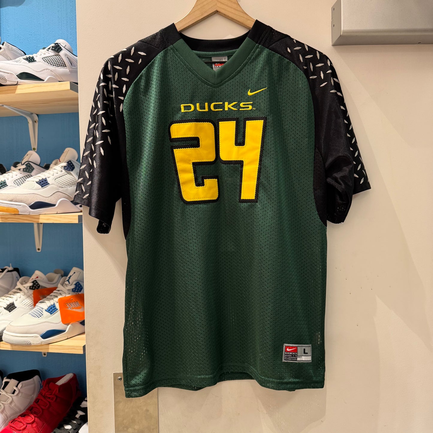 Oregon Jersey #24 - Youth Large