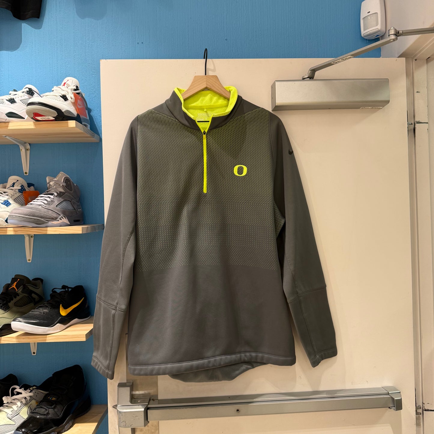 Oregon Neon Golf Sweater (XL)