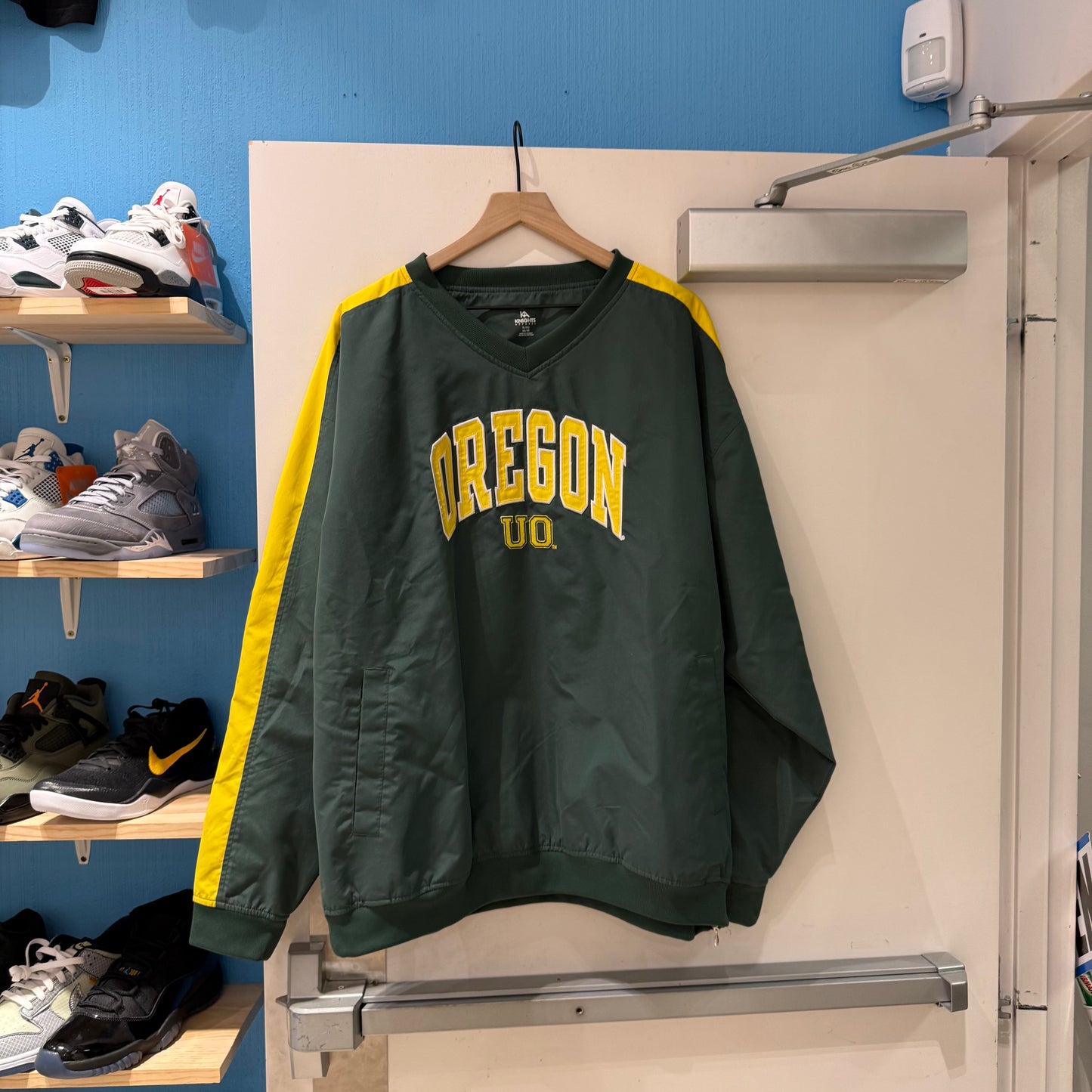 Oregon Windbreaker (XL)