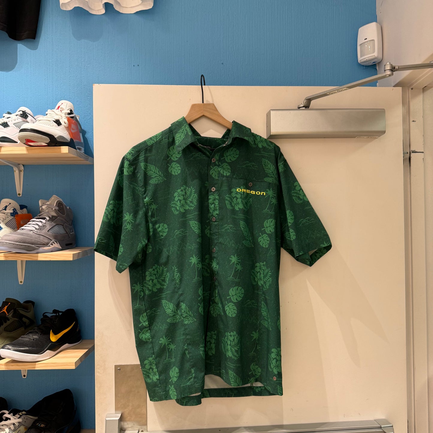 Oregon Hawaiian Shirt (M)