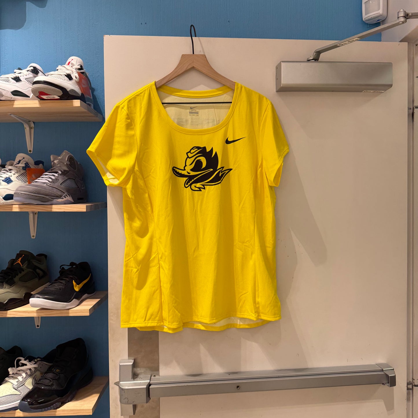 Oregon Duck Yellow Tee (Womens 2XL)