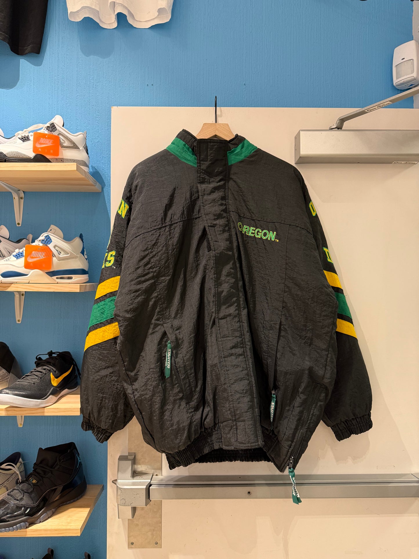 Rare Oregon 90s Starter Jacket (L)