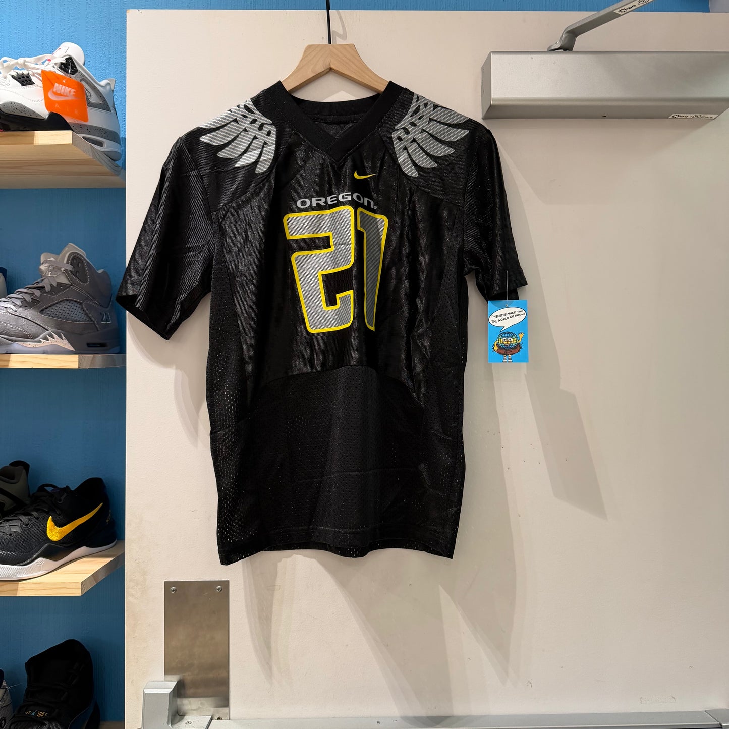 Oregon #21 Black Jersey (Youth S)