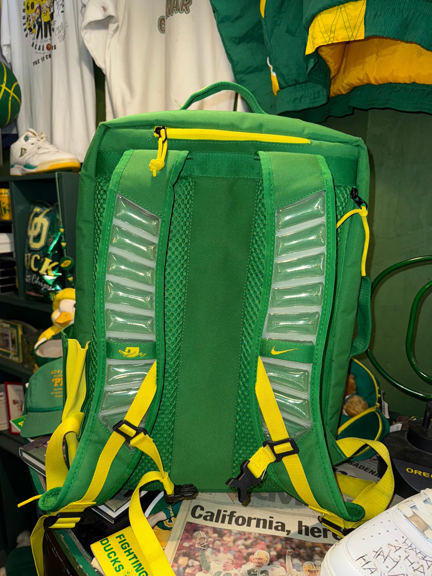 Oregon Ducks Nike Team Issued Backpack 2022/23