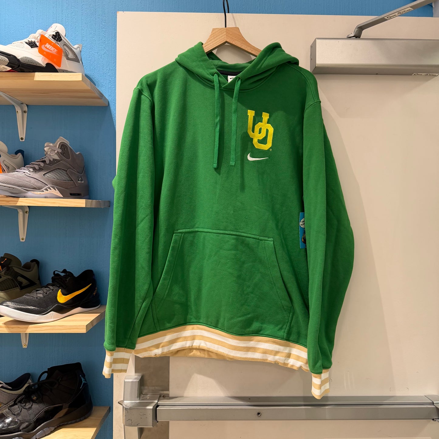 Green Oregon Ducks Hoodie (XL)