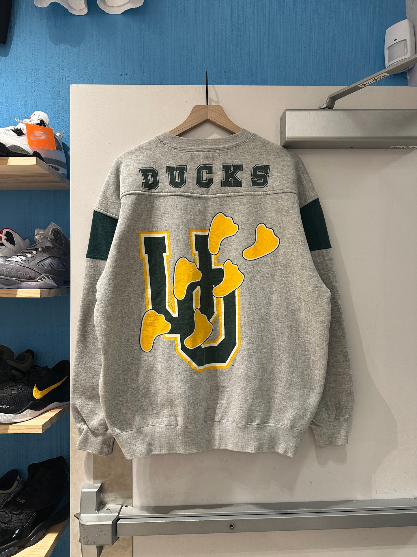 90s Oregon Spellout Crew Grey