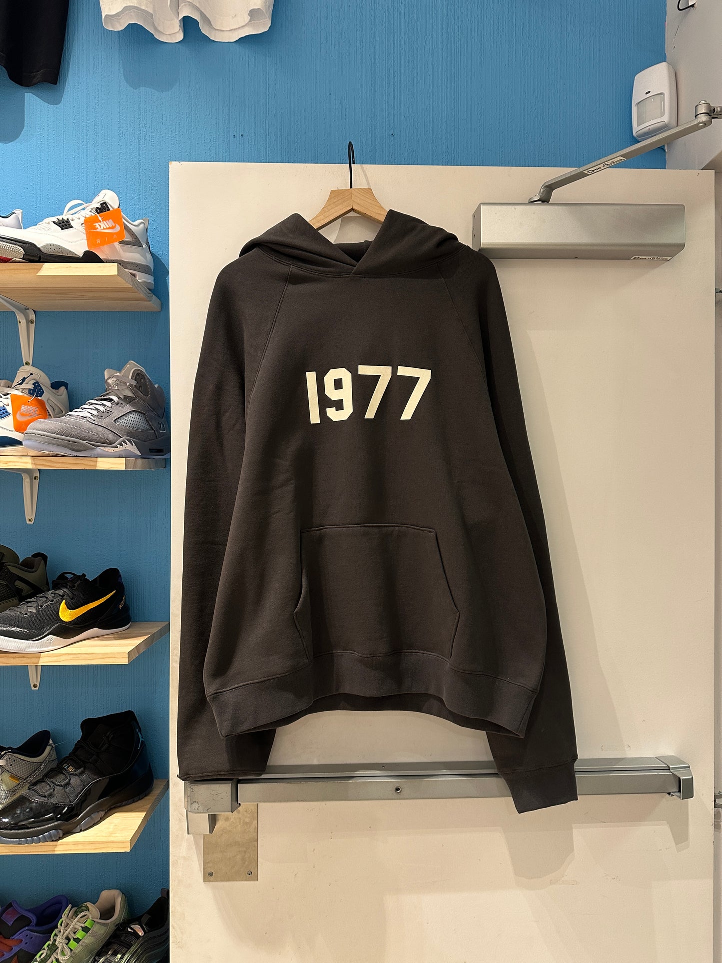 1977 Iron Essential Hoodie
