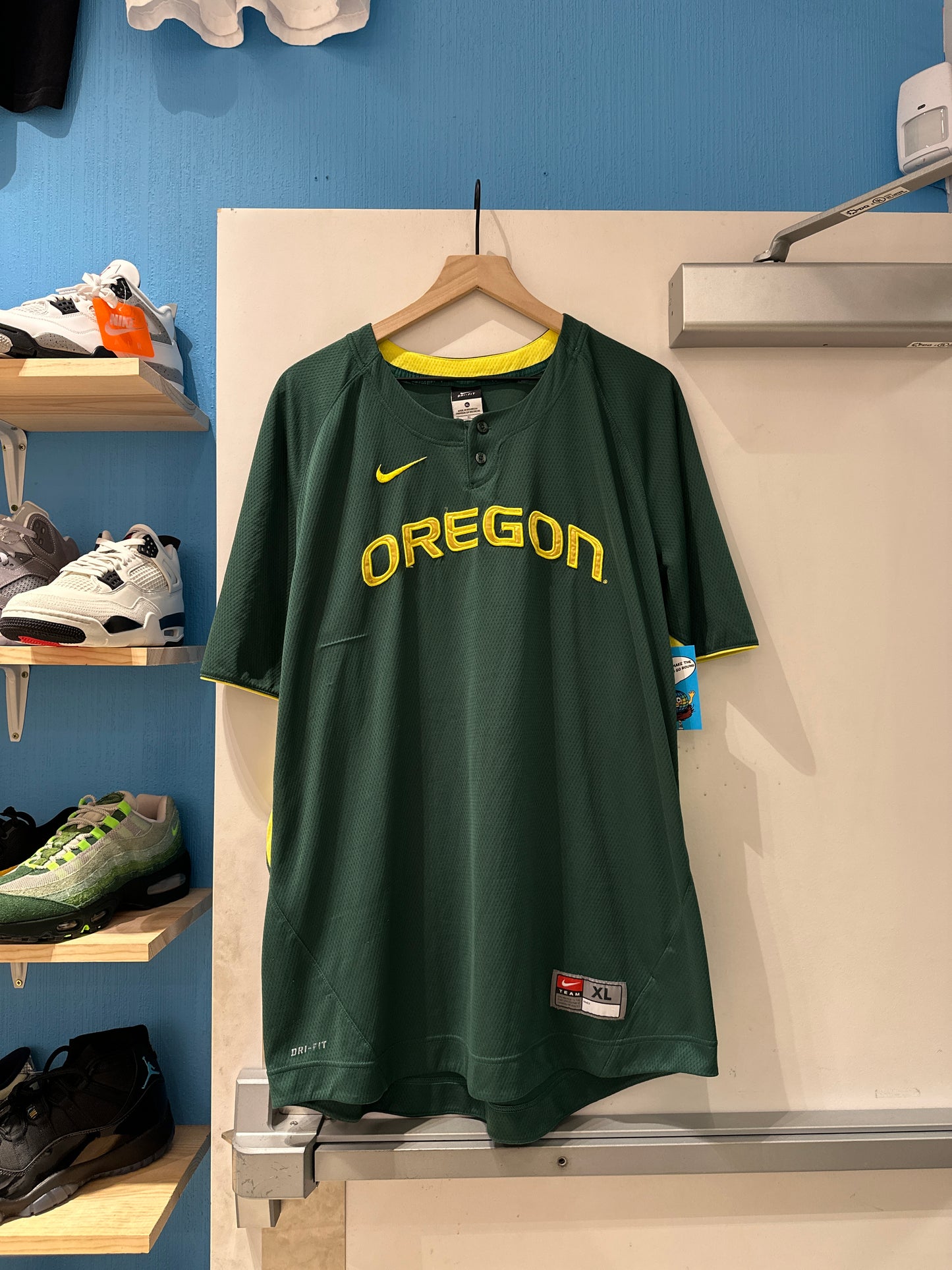 Oregon Ducks Baseball Jersey (XL)