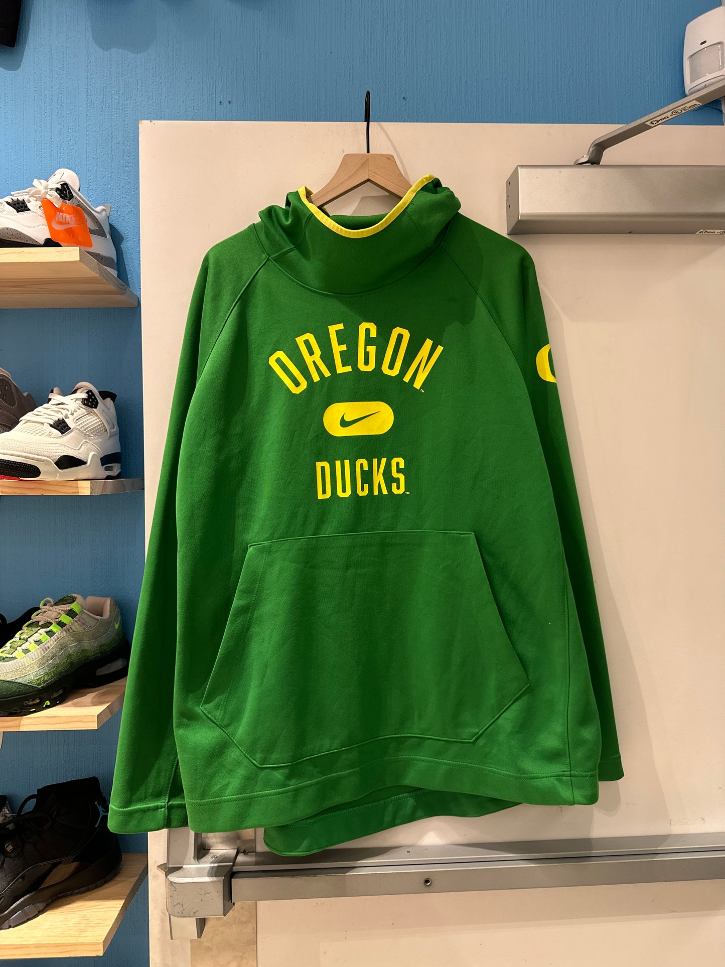 Oregon ducks green hoodie (XL)