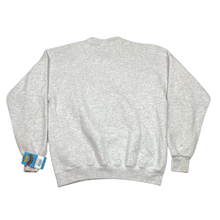 Load image into Gallery viewer, &#39;90s Oregon Ducks Crest Crewneck
