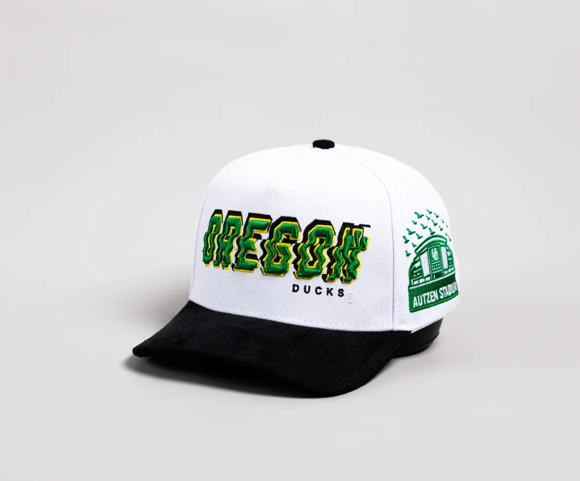 Oregon Stadium Pulse / White & Black Corduroy