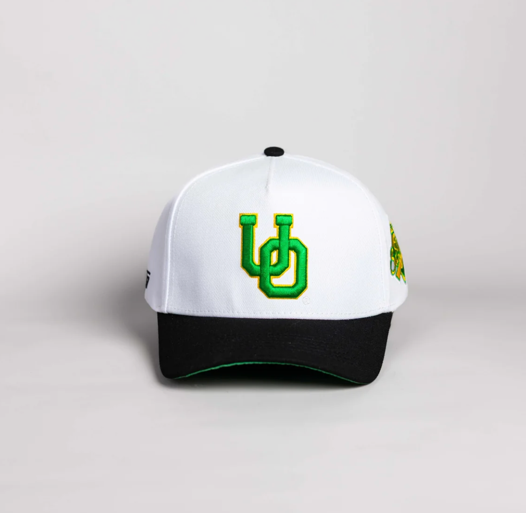 Oregon Color Splash / White & Black